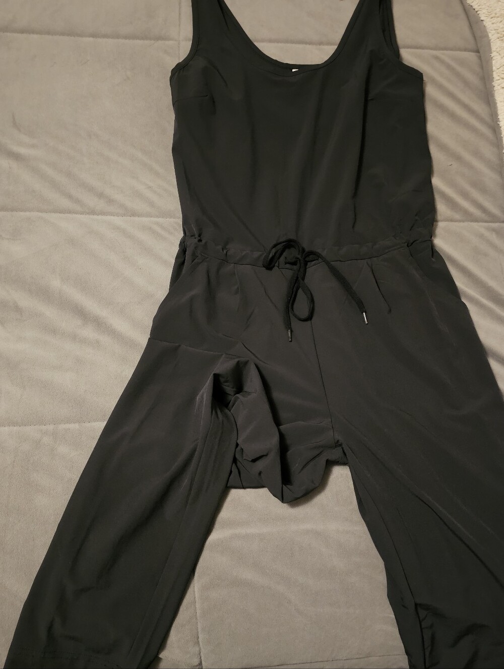 Columbia Black Sleeveless Drawstring Jumpsuit#athleticwear#sporty#athliesure